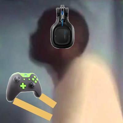 Je me lance dans le jeu vidéo, le tout dans la joie et la bonne humeur.
Je pense faire une team très prochainement.
Ajoutez moi:
-Facebook: PacificGaming3003