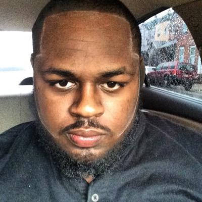 leewoods215's profile picture. it's me