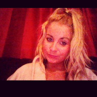 saandraa123's profile picture. Lifes too short for regrets,. Live everyday like it's your last...✌