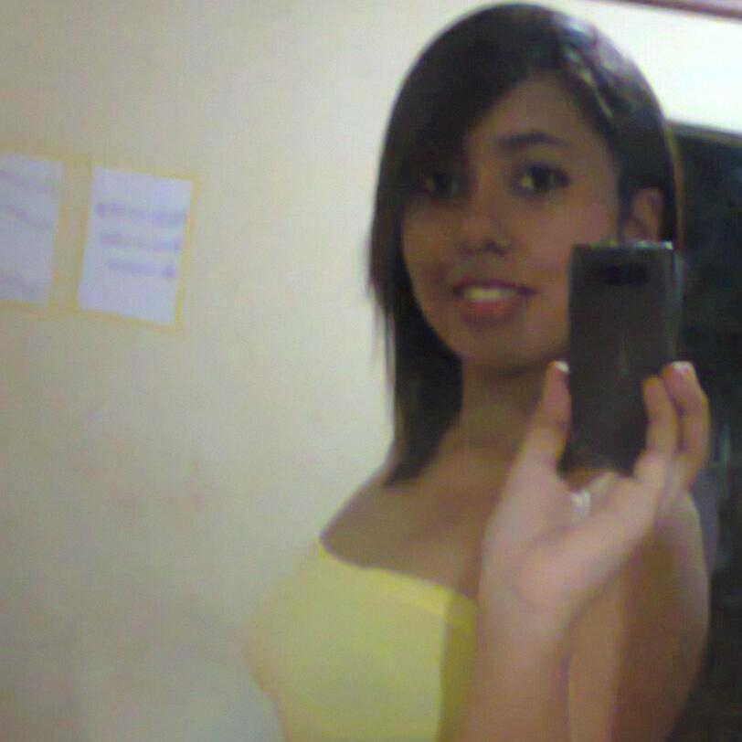 amo meus amigos e me divirto muito com eles !!!