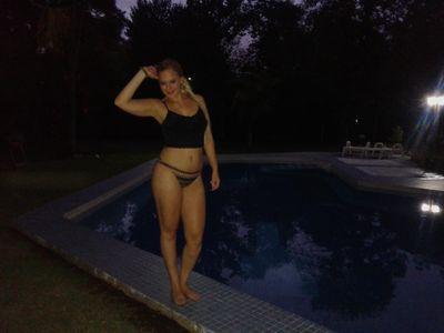 vickyksk's profile picture. unica!