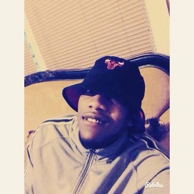 just a young nigga with dreams and goals #Nochillmovement #Smoney #longliveluca #FreeScoot #LLT #FTP