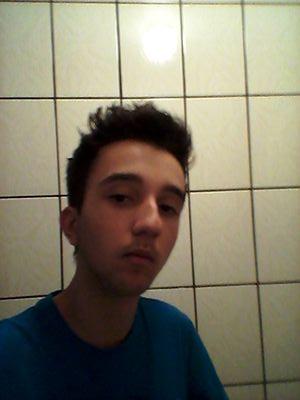 eduardo74394034's profile picture. Olá.