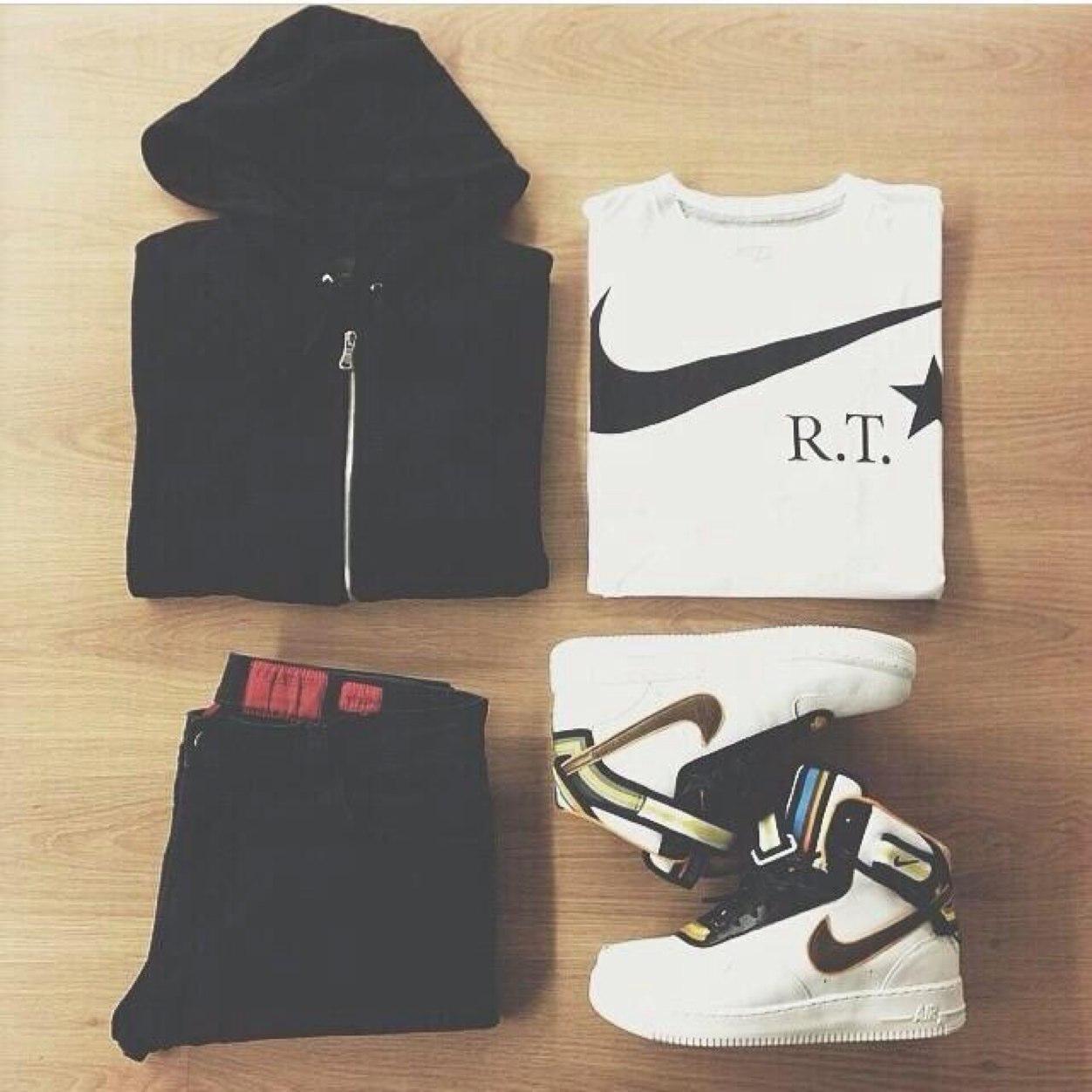 seriousmalestyl's profile picture. Mens fashion at its best.