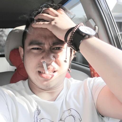 hayyy @vina_prativi ... terimakasih yaks sudah sering ikut meng-Aminkan do'a-do'aku {} ♡