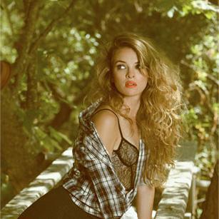 LindseyWillows_'s profile picture. Daughter of Catherine Willows @BeauteOfCSI. I love to party and have a wild time, I just can't stay out of trouble.