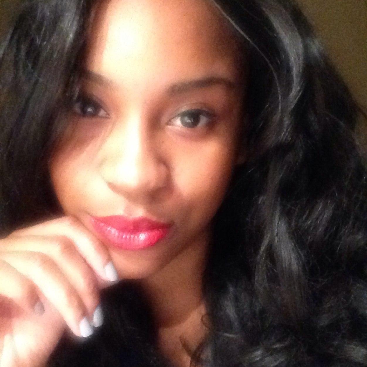 Twenty-Something. Mobile Massage Therapist. LDN.