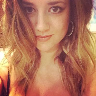 Alyssanicola's profile picture. 