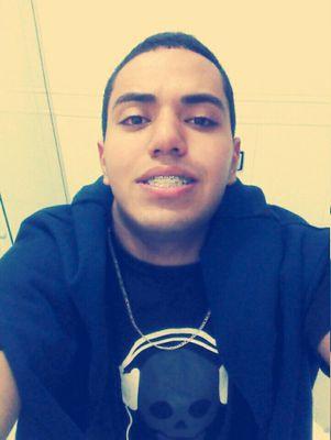 Whats : 4199322238 
Instagram : guscarmo_
Facebook : Gustavo Carmo