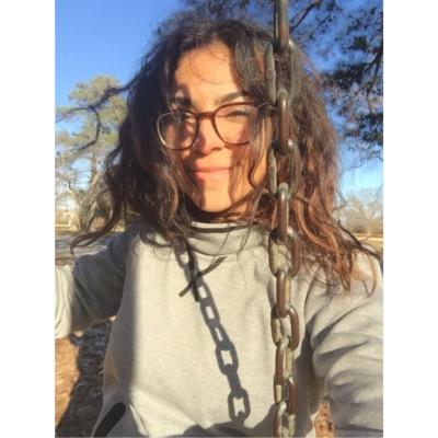 omgsoacheeks21's profile picture. 