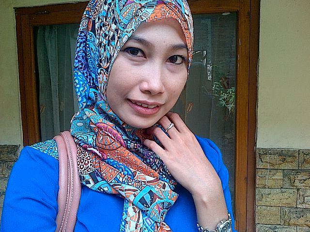 Terlahir di tahun 1991 dari mom n dad yg selalu mnyayangiku,always love you are..