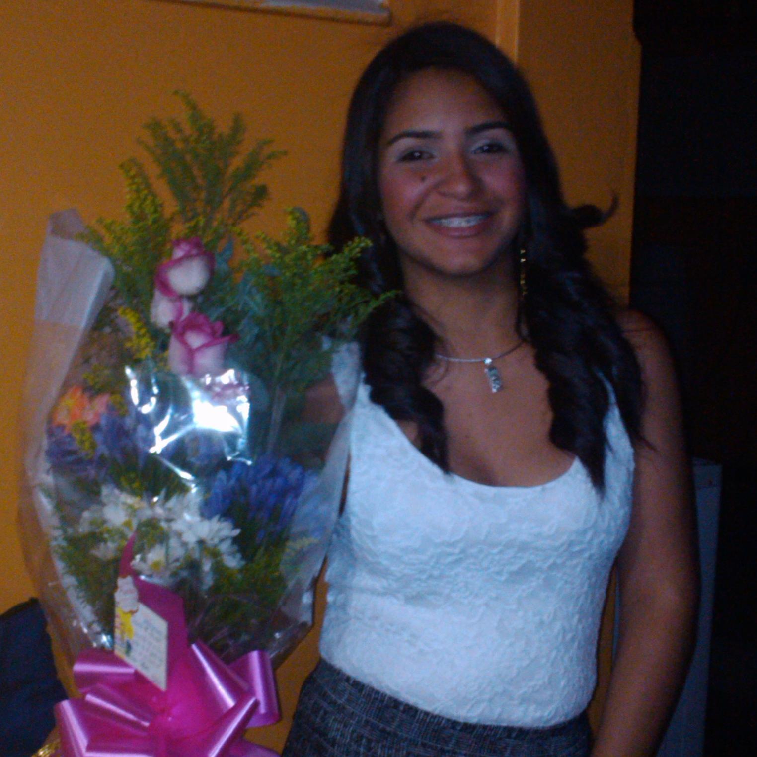 19.Estudiante de Contaduría Publica!.                                                         Instagram: RosmariVasquez17 Skype: RosmariV17