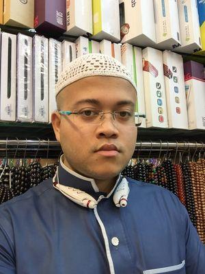 nur sufiza umur 21 tahun asal dari taman.melati.kuala lumpur setapak.indah.adik beradik.empat.minum.ais oren dan gemarkan.nasi.goreng.ayam. minat mawi shahrol