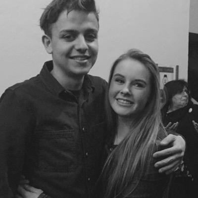 Wutt can i say i like them Canadians @scotthelman @shawnmendes 8/9/2015 ❤️