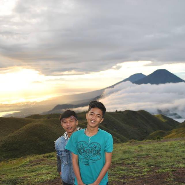 never stop adventure. My life my Adventure.