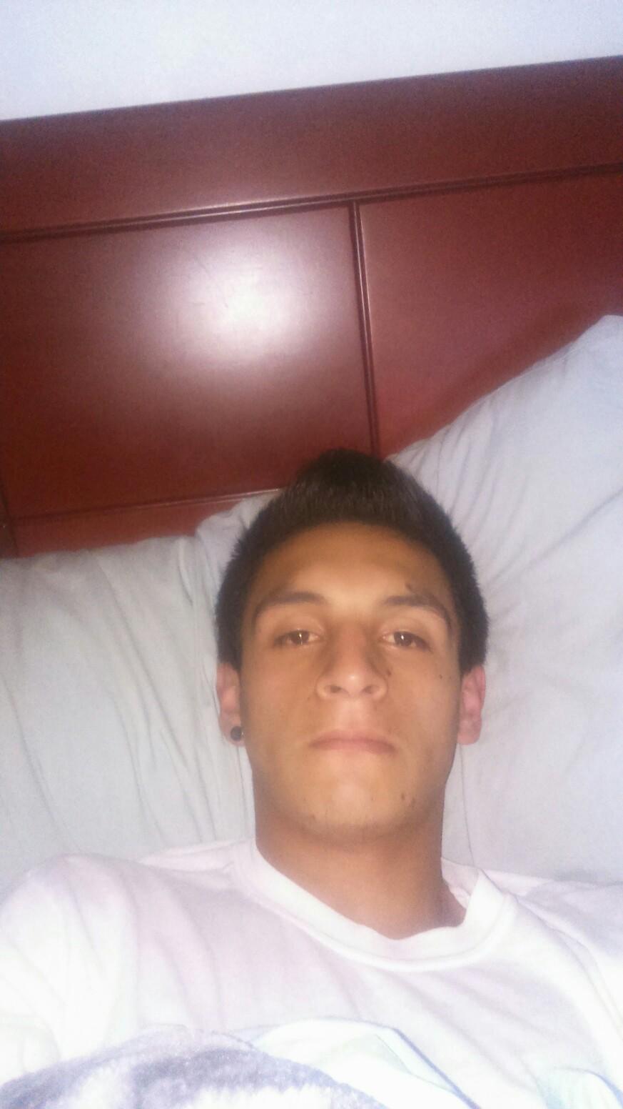 la mejor arma es la felicidad por que con ella se logran muchas cosas..!!