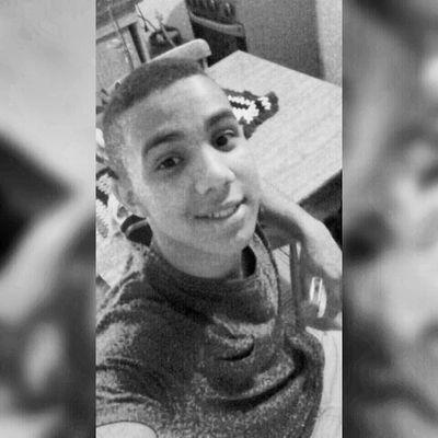 'Daqui não sairá nada que seja do seu interece '
instagram: teu_gomes