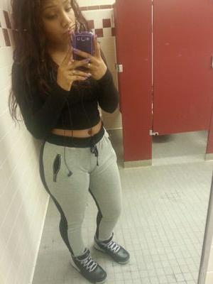 1234fbbfdf8942c's profile picture. Young, Wild, Free .. Love To Partyy, Birthdayyssss On May 31st❤