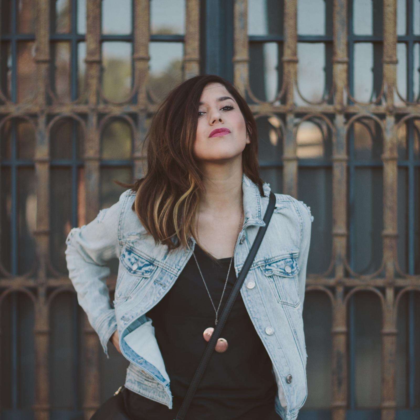 _lauracoronado's profile picture. 