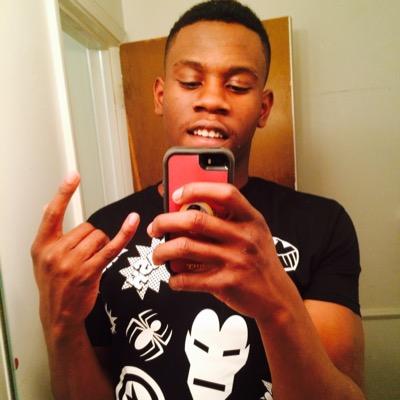 Follow my twin @hashmouth_27