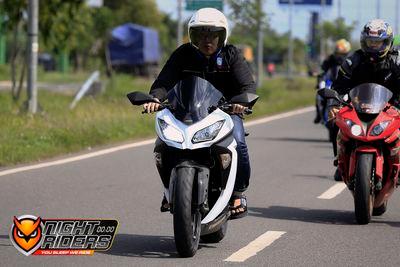 Menyediakan parts moge berkualitas dan berkelas.
Importer resmi : Rizoma, Evotech, Carrozzeria, Luimoto, M4Exhaust, Competition Werkes, Brocks Performance