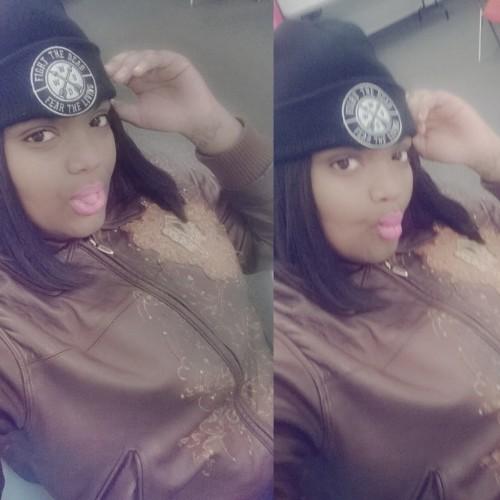 Follow Mee I Follow Back  
Add Me On FB : KeKe Cozart MaccAss