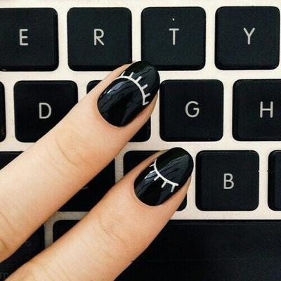 Tırnaklarınızı güzel trend ve modern giydirin !
