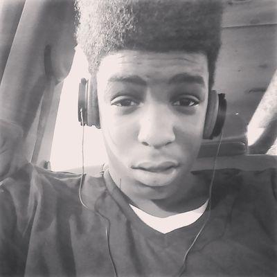 Trayy#single____life____follow mhee ndd i follow bac asap my age is nun yo bisness nd iff yuh cute hmy or i will hyu.....