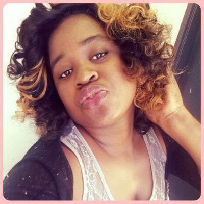 A crazy mommy,hooott,love numbers n LOUD!!.