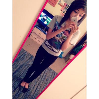 shania_sandoval's profile picture. Shania Sandoval.  TPS student.  Volleyball & Running is life. Brook, Megan & marla are the best fraans.  Deon is the best guyfriend