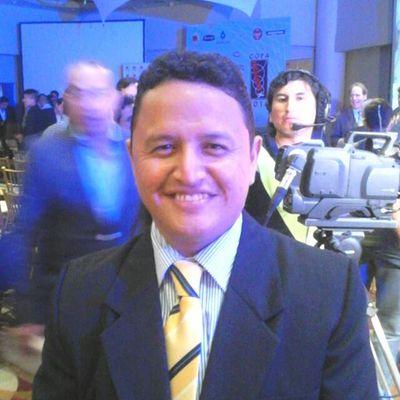 me gusta el futbol, el entretenimiento, la historia, saber porque y como fue, me da fastidio la gente egocentrica.