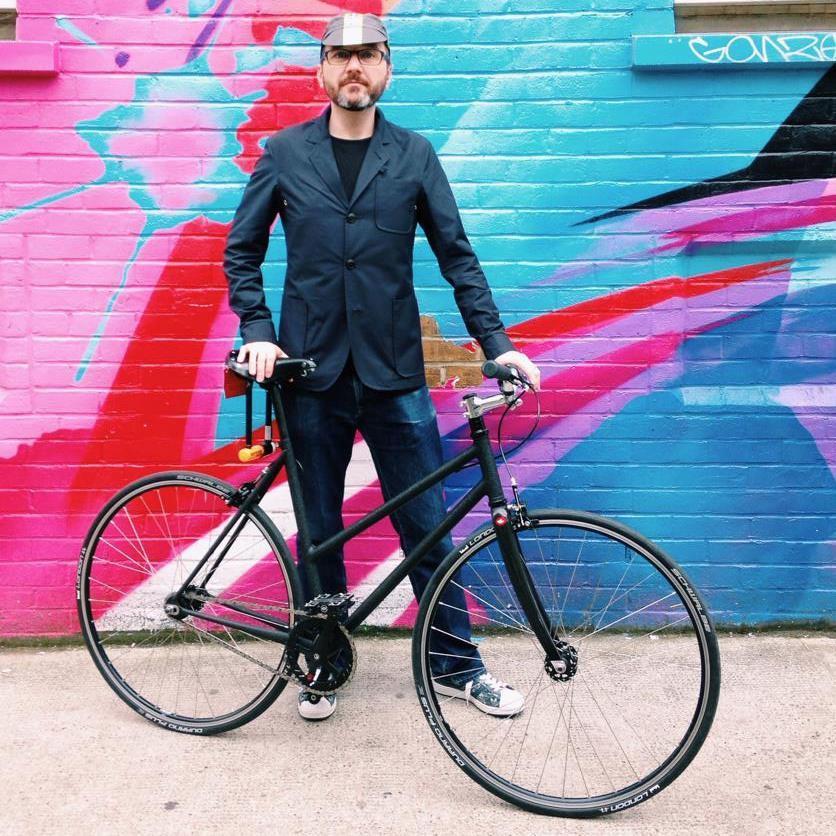 👨🏻‍🍳| Sous Chef @pophamsbakery 🎲| Former games designer 📍| East London 📸| Cycling, food, photography, vinyl.