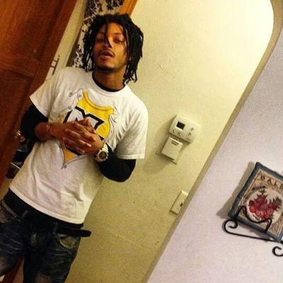 subzeroekaos's profile picture. streets of chicago we got rep and history.....rapido letz go