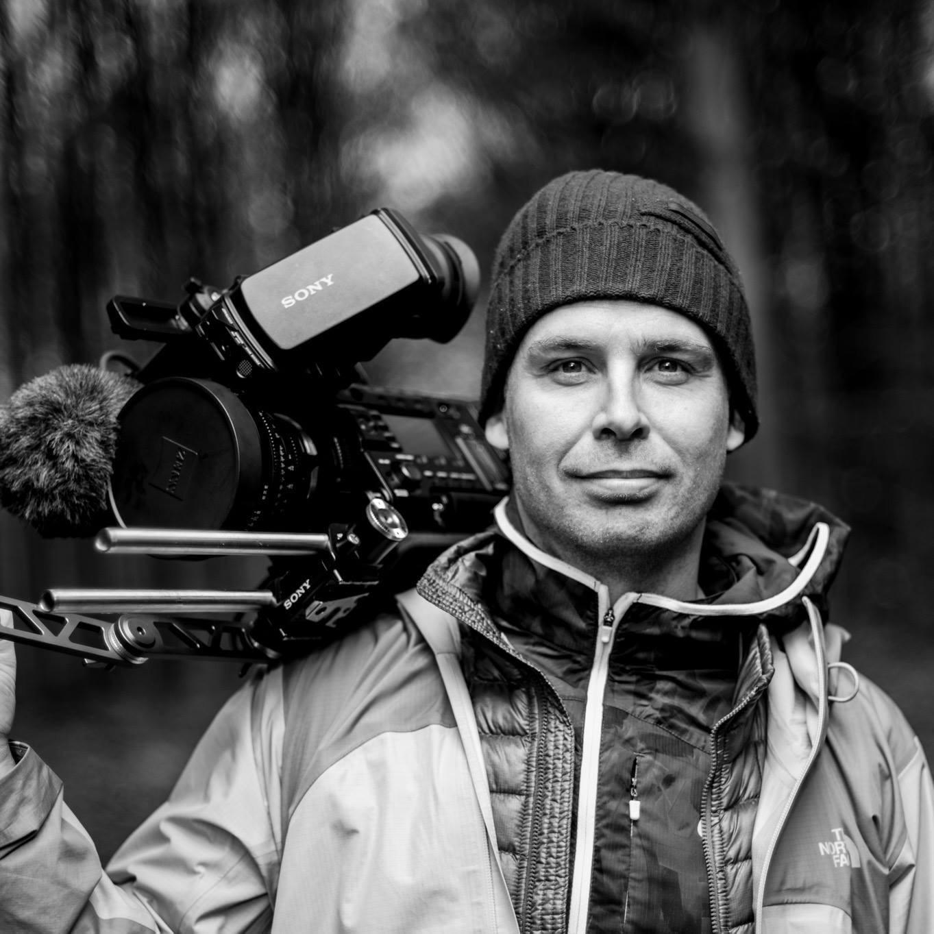 thomasdupont77's profile picture. Start with saying yes - Then do what you have to do!