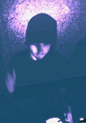love making each kind of music! since 2002 i do electronic music. my
first steps on djing i did 2011. began with vinyl and went on with traktor.