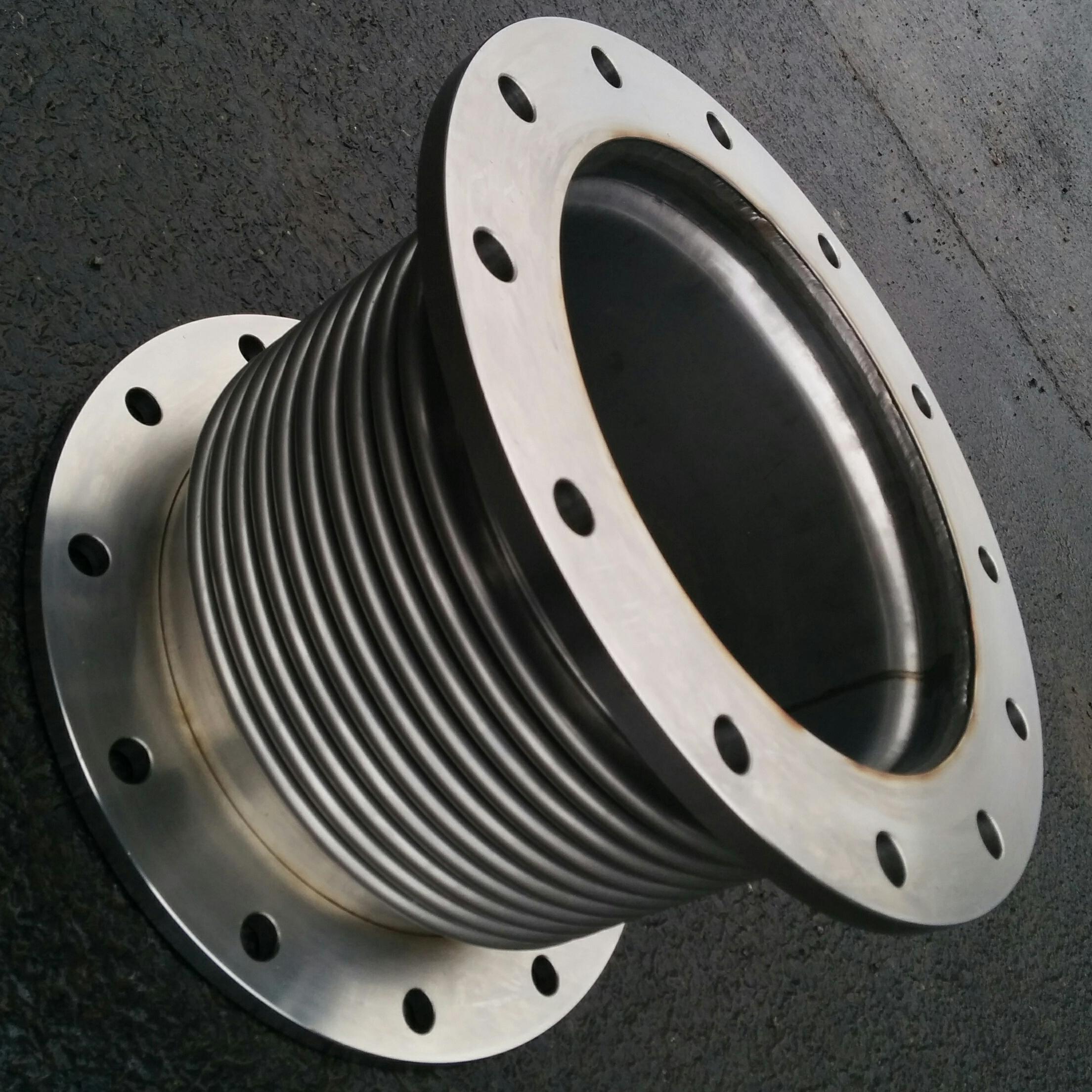 UK based designer & manufacturer of Metallic Expansion Joints and Stainless Steel Bellows assemblies, call us on +44 (0) 1663 745873 sales@bellowstechnology.com