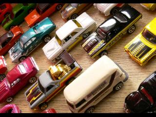 Buat kamu yang hobby Diecast, yuk intip stock nya di OLINE TOYS JOGJA : BBMe 227704F6 call/WA 087839343063 • NEO Organizer • @caesargalih