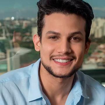 Sei lá, não tem explicação, mas você me faz tão bem. 
♥@IsraelNovaes