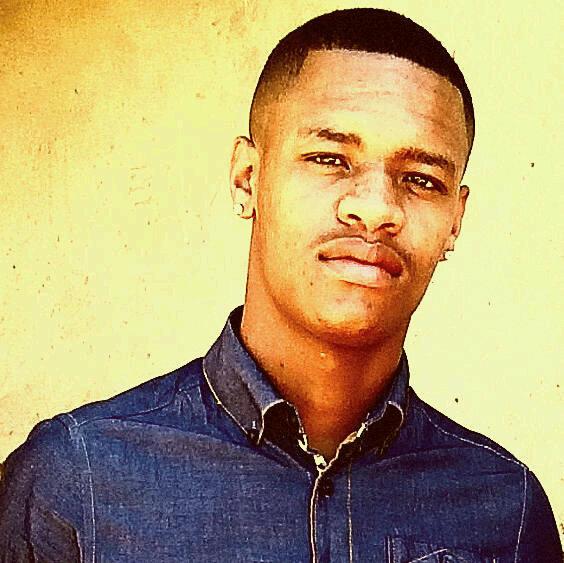 Quiet guy but a little loud once I get familiar with whoever....! InHate with show-offs and people You don't have a proper set of conscious..#Aquarius