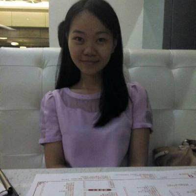 568700370's profile picture. 如果爱是座秋千 你就是我的远点。。