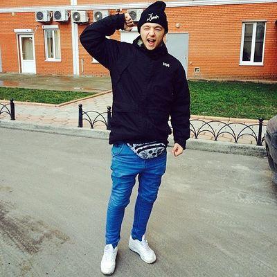 zippO_2o14's profile picture. 