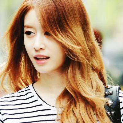 { AURP;박지연fc } Lyn Aethelwyne Leverett aka Lyn, a lawyer with 519pts. Paris, 93-02-14. AZ's. I was quiet but I was not blind.