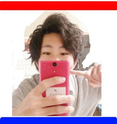 高校1年、こちらは基本髪セット垢です。国際文化理容美容専門学校渋谷校志望。フォロバ100%、リムる人いりません。日々セット練習してます、変わりたい、美容師になる。