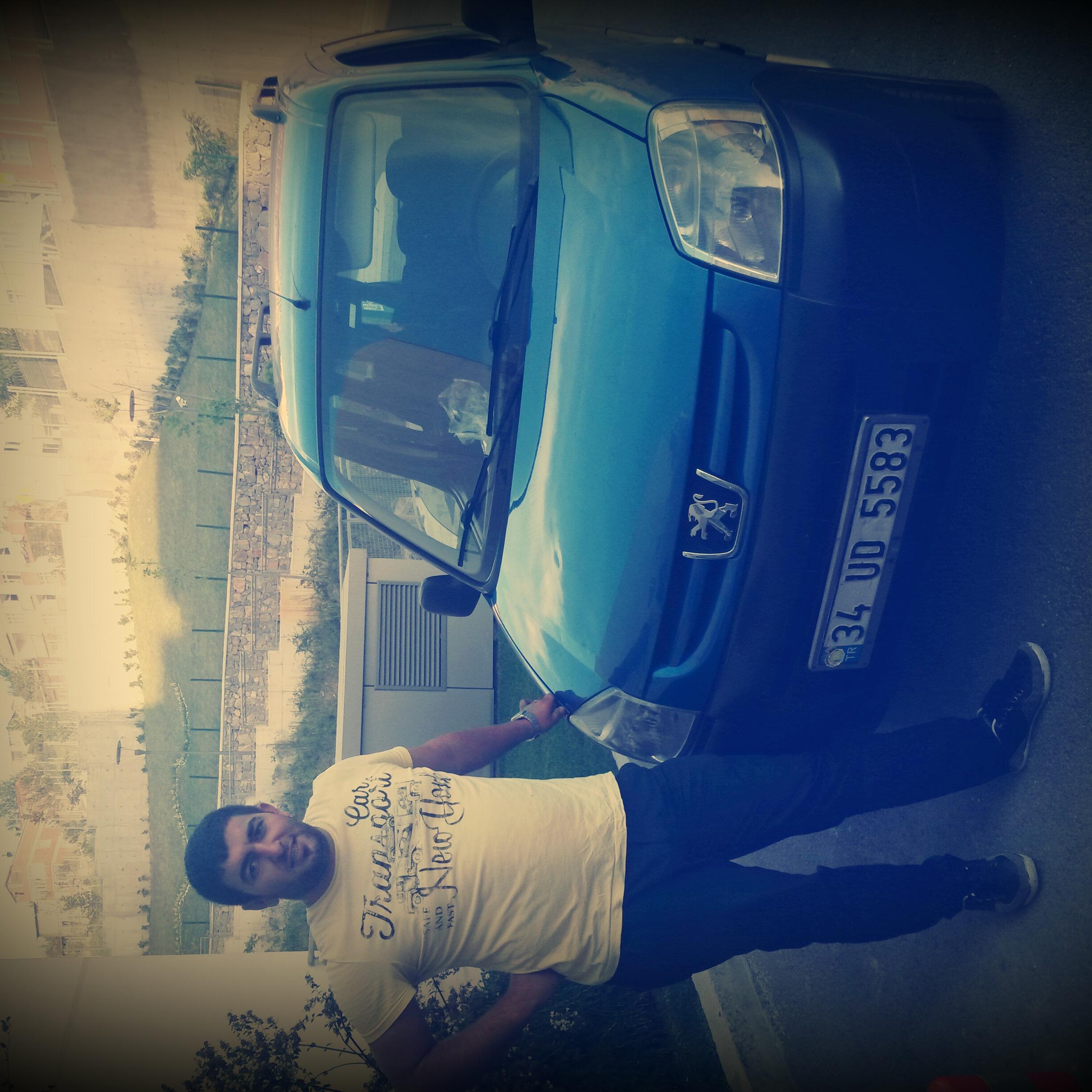 Ghosst_Rider's profile picture. Arabaları sever Bazen hayvanları insanlardan daha çok sever. Keyfine Düşkün Zampara Olmayan Bi Kişi