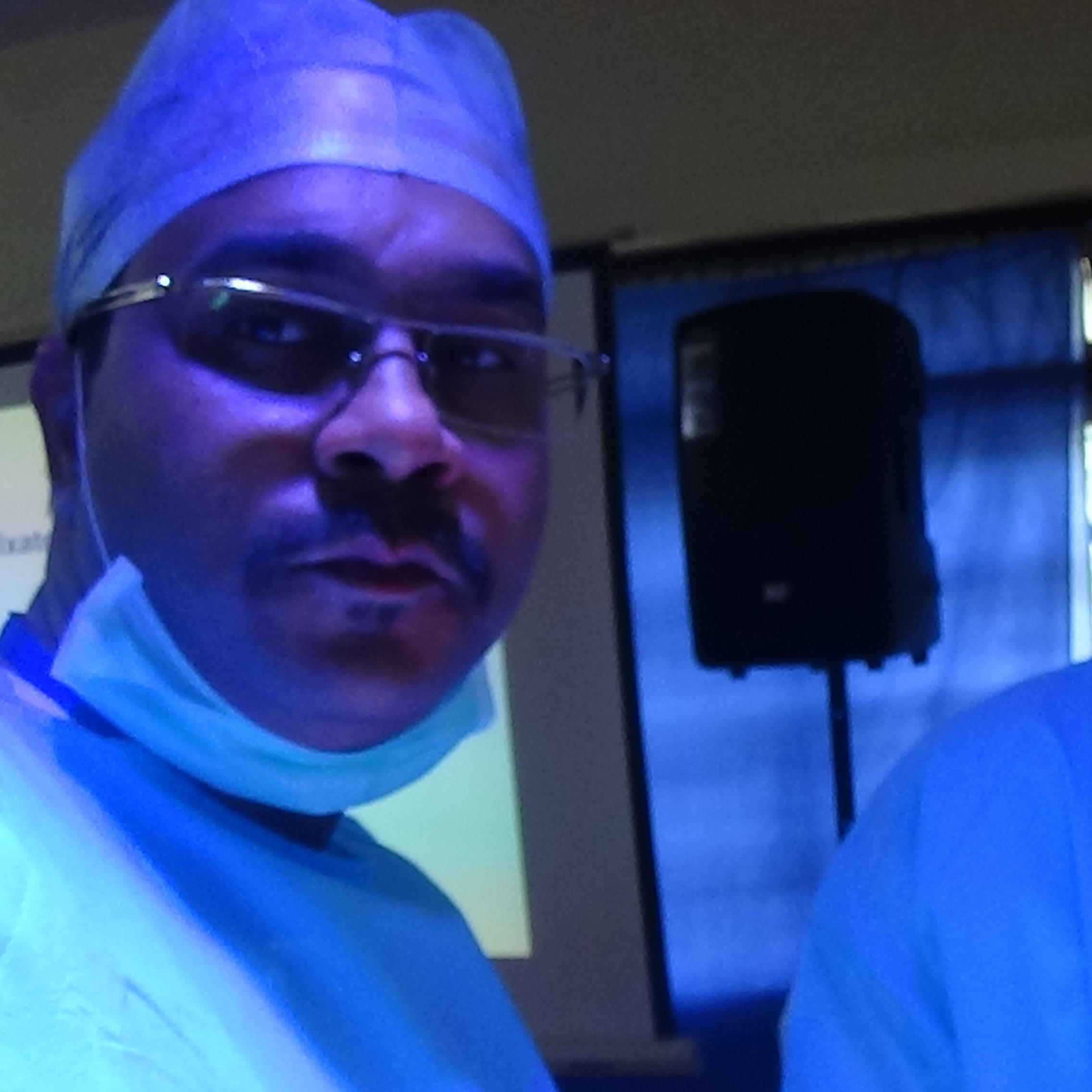 Veterinary Surgeon(Canine & Feline Expert), Entrepreneur, Animal Lover,Columnist,Motivational Speaker.Views r purely personal.
