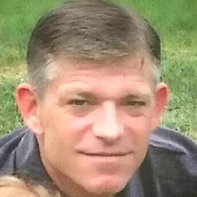 Con artist and scammer. Owner of Celeb Branding, LLC in Santa Monica, CA.