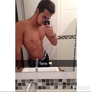 Solteiro/18 anos