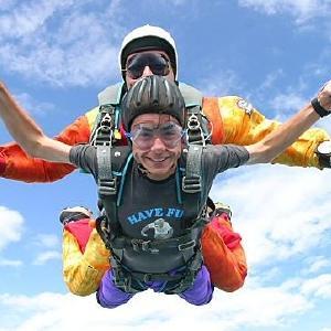 Would you like to learn how to skydive? Visit our Miami instructors now and we will teach you everything you need to know about skydiving!