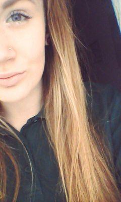 danni_skye1's profile picture. Add me on snapchat: danni_skye 16, single