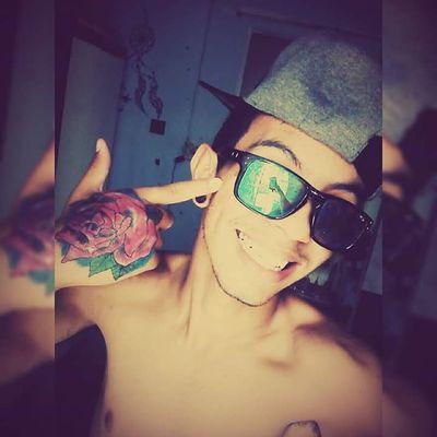 Os Ventos Que As Vezes Tiram Algo Que Amamos,
São Os Mesmos Que Trazem Algo Que Aprendemos A Amar




Bob MARLEY